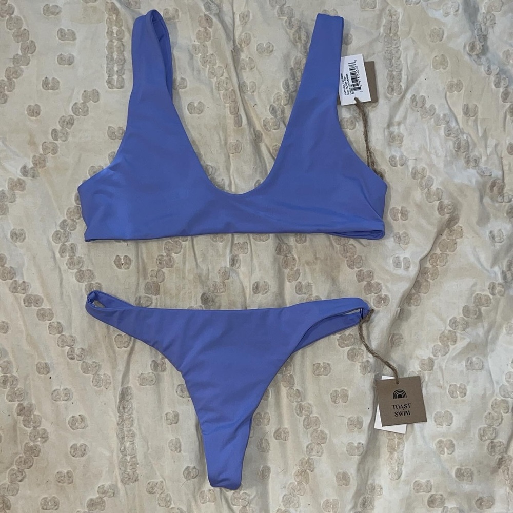 Toast Swim Set 💜